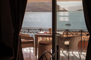 Jednoiposobni apartman, Perast, FMQW+C5 Perast, Montenegro